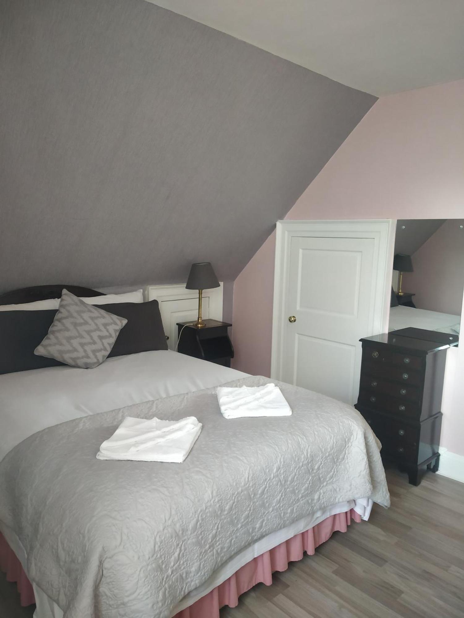 Glasgow City Charlotte Service Aparments Екстериор снимка