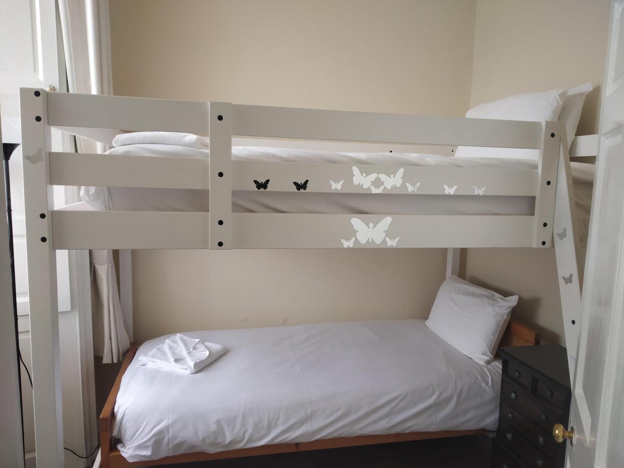 Glasgow City Charlotte Service Aparments Екстериор снимка